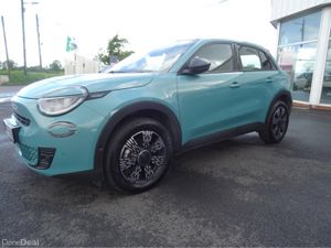 Fiat 600 ICON 1.2 HYBRID EDCT-6 100 - Image 2
