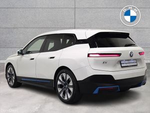 BMW iX xDrive40 Sport - Image 3