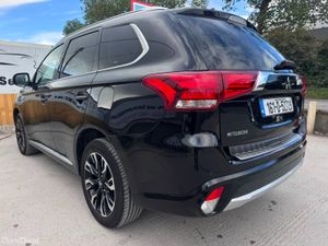 161 Mitsubishi Outlander PHEV 2.0L MIVEC Hybrid - Image 2