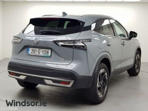 Nissan Qashqai 1.3 PET MILD HYBRID SV PREMIUM - Image 4