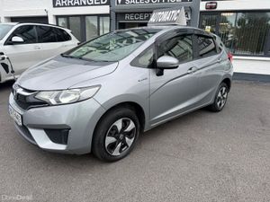 2016 Honda JAZZ/Fit 1.5 Hybrid Auto,54K KM - Image 3
