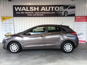 Hyundai i30 1.4 DSL CLASSIC 4DR - Image 2