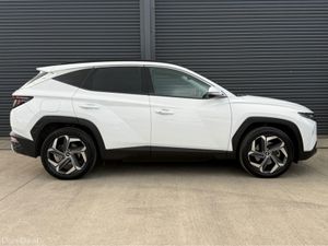 Hyundai Tucson ULTIMATE TGDI PHEV T-GDI  ** PETROL - Image 3