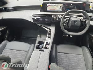 Peugeot 3008 ** ALLURE 73kWH 210BHP ** TRINITY MOT - Image 2