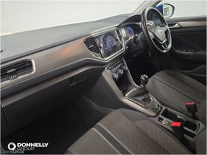 Volkswagen T-roc Hatchback SE - Image 3