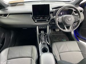Toyota Corolla Cross Z - Image 4