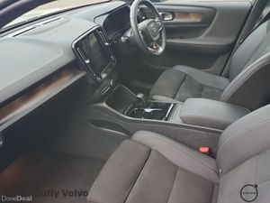 Volvo XC40 BEV 231hp Ultimate - Image 2