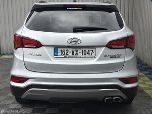 2016 Hyundai Santa Fe 2.2 4WD Executive - Image 4