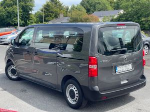 Peugeot Expert 2022 Electric - Image 4