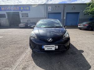 Toyota Vitz 1.3 Petrol Auto 2015 - Image 2