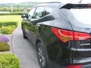 Hyundai Santa Fe 2.2 CRDi 4WD, 2013 (7 Seater) - Image 4