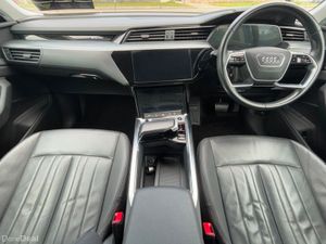 Audi e-tron 50 QUATTRO TECHNIK BLACK LEATHER - Image 2