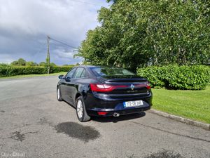 Renault Megane Diesel (NCT TESTED AND TAXED)!!! - Image 4