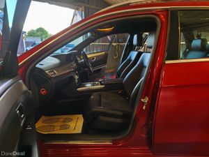 2014 Mercedes-Benz E-Class  CLASSIC SPORT 7 Seat - Image 2