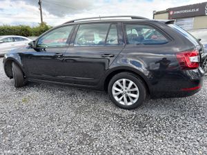 Skoda Octavia AMBITION 1.0 TSI 115BHP  1 OWNER - Image 3