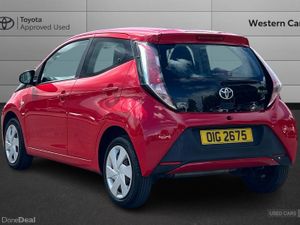 Toyota Aygo 1.0 VVT-i x-play Euro 5 5dr Euro 5 - Image 4