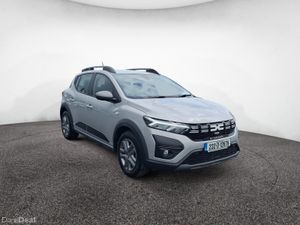 Dacia Sandero STEPWAY EXPRESSION TCE - Image 2