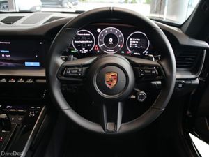 Porsche 911 Carrera - Image 4