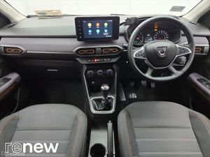 Dacia Sandero Stepway TCe 90 STEPWAY Comfort - Image 3