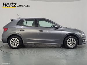Skoda Fabia SELECTION 1.0MPI Petrol Manual - Image 4