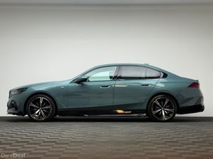 BMW i5 40 EDRIVE M SPORT PRO - Image 4