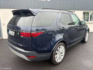 221 Land Rover Discovery 3.0 D300 SD6 SE Commerial - Image 4