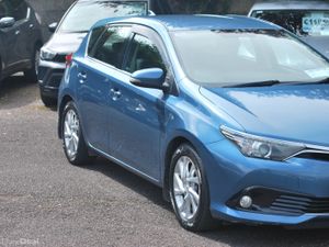 Toyota Auris 2016 Luna 1.4 D4D 5 Door - Image 3