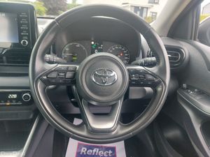 TOYOTA YARIS 2022' HYBRID - LUNA - Image 3
