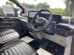 Ford Tourneo Custom 125 T35 0 V710 BUS M1320STITA - Image 4