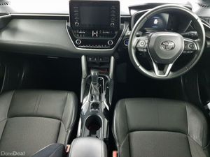 Toyota Corolla Cross HYBRID Z - Image 4