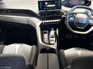 Peugeot 3008 1.5 BlueHDi 130bhp Auto Allure - Image 2