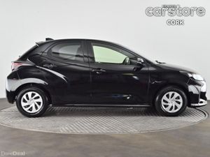 Toyota Yaris 1.5 5Dr Auto - Image 2