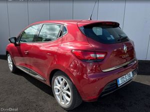 Renault Clio IV DYNAMIQUE NAV 1.2 PETR 4DR - Image 4