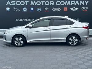 Honda Grace 1.5 Petrol Hybrid, Auto - Image 4