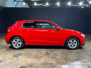 Audi A1 1.0 AUTOMATIC - FACTORY ALLOYS - REAR CAME - Image 3