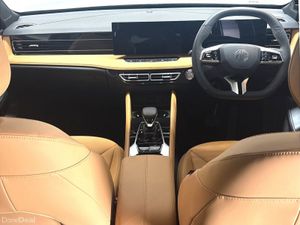 MG HS Plug-in Hybrid EV 2WD Auto Exclusive - Image 2