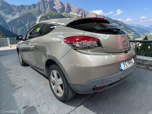 2011 Renault Megane 1.5 DCI  COUPE   DYNAMIQUE - Image 4
