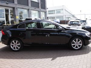 2019 VOLVO S60 2.0D SE LUXURY 4DR SALOON AUTOMATIC - Image 3