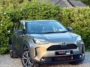 2022 Toyota Yaris Cross 1.5 Hybrid Sol Automatic - Image 2