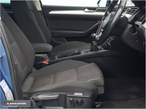 Volkswagen Passat **HEATED SEATS**COMFORTLINE**1.6 - Image 4
