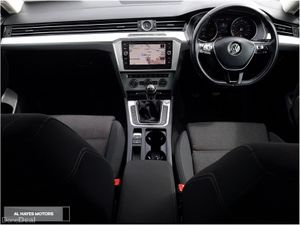 Volkswagen Passat **HEATED SEATS**COMFORTLINE**1.6 - Image 2