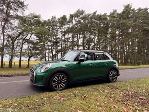 Mini Cooper 2022 High Spec - Image 3