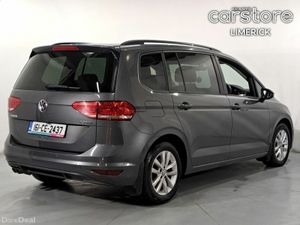Volkswagen Touran 2.0 TDI 150HP DSG Comfortline - Image 3