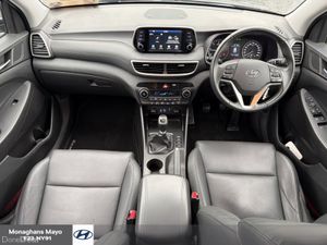 Hyundai Tucson EXECUTIVE 1.6 DIESEL - Image 2