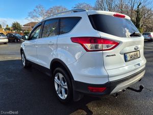 STUNNING Ford Kuga 2014 4X4 AUTOMATIC - Image 4