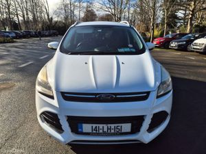STUNNING Ford Kuga 2014 4X4 AUTOMATIC - Image 3