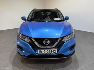Nissan Qashqai 1.5d - Reversing Camera + Moon Roof - Image 2