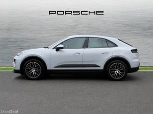 Porsche Macan Electric - Image 3