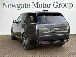 Land Rover Range Rover AUTOBIOGRAPHY - Image 3