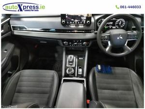 Mitsubishi Outlander PHEV 4WD BLACK EDITION, Low m - Image 2